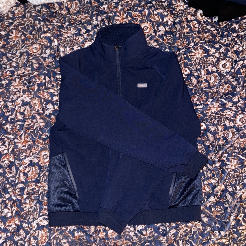 FIGS scrub sweater